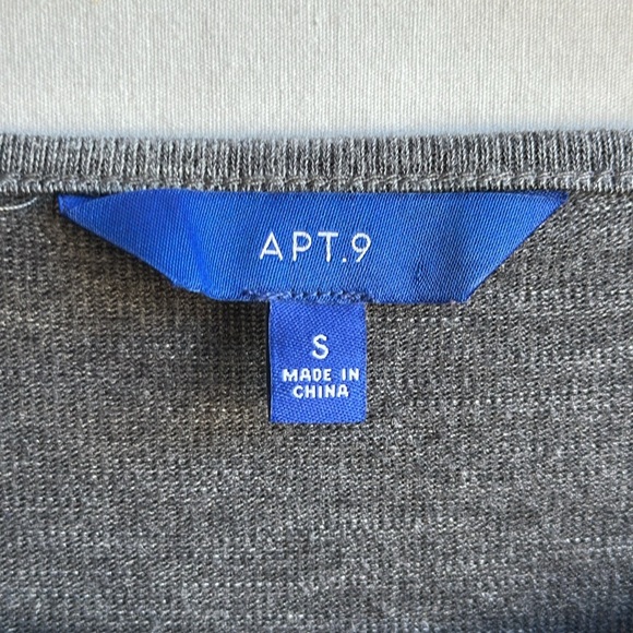 Apt. 9 charcoal gray heather long sleeve high-low top, size S - Picture 7 of 9